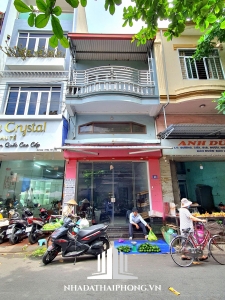 Cần bán gấp nhà mặt đường số 88 Chợ Hàng Cũ, Lê Chân, Hải Phòng