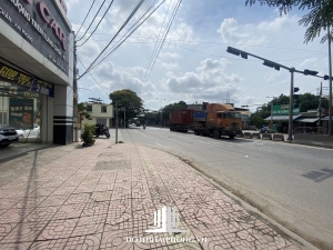 Bán nhà mặt đường Nguyễn Văn Linh ngay gần Aeon Mall, Lê Chân, Hải Phòng
