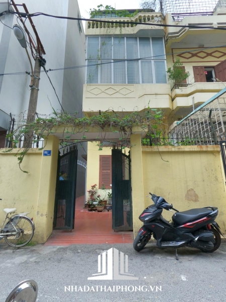 Bán nhà 3 tầng sân cổng riêng số 32/353 Tô Hiệu, Lê Chân, Hải Phòng