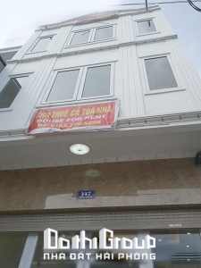 Bán hoặc cho thuê toà nhà ( hoặc cho thuê đặt biển quảng cáo lớn trên nóc ) nhà Mặt đường số 147 đường Chùa Vẽ , quận Hải An, Hải Phòng