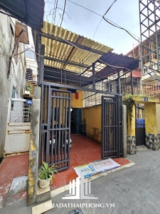 Cần bán căn nhà số 38/2/5B Phạm Phú Thứ, phường Hạ Lý, quận Hồng Bàng, Hải Phòng.